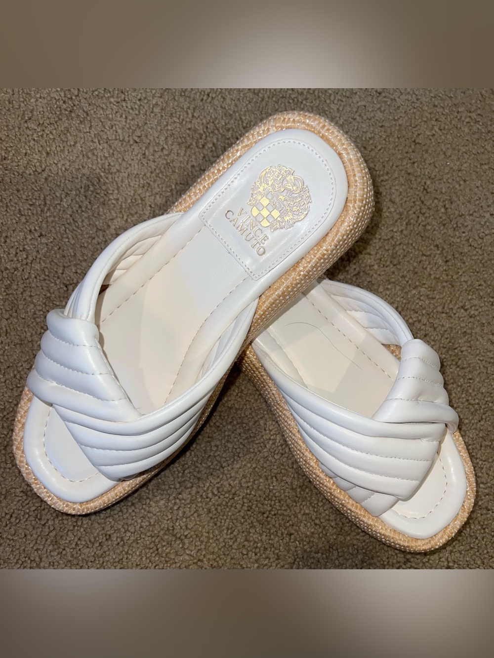 Vince Camuto Luesda Genuine Leather Slide Sandals Coconut Cream Size 8M Like New